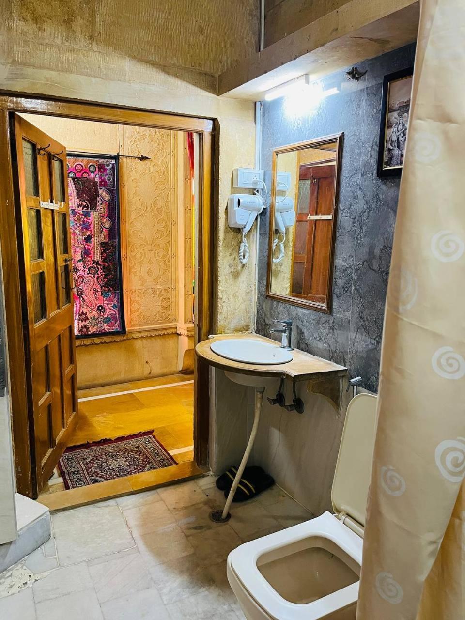 Hotel Oasis Haveli Jaisalmer (Adults Only) Extérieur photo