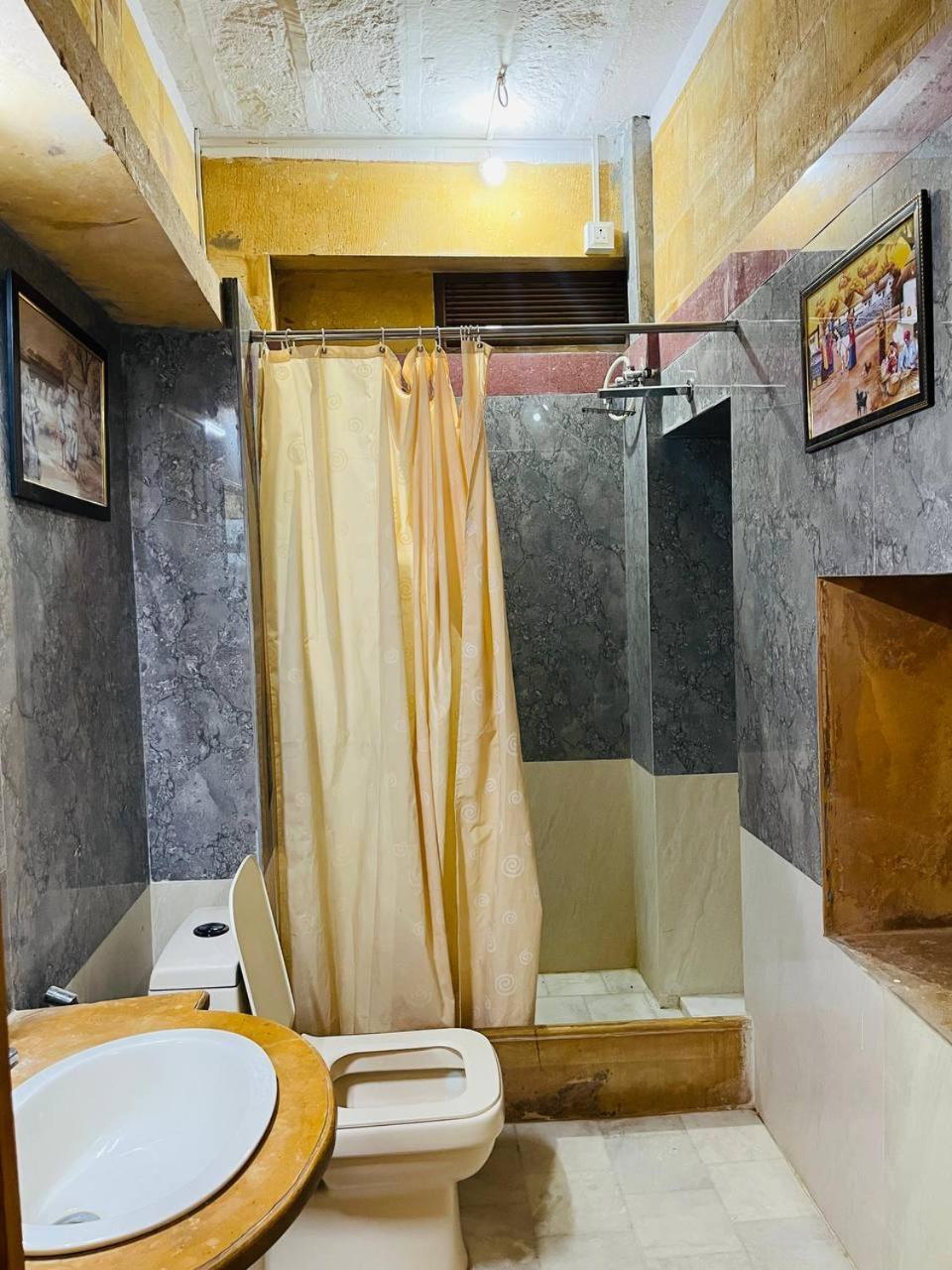 Hotel Oasis Haveli Jaisalmer (Adults Only) Extérieur photo